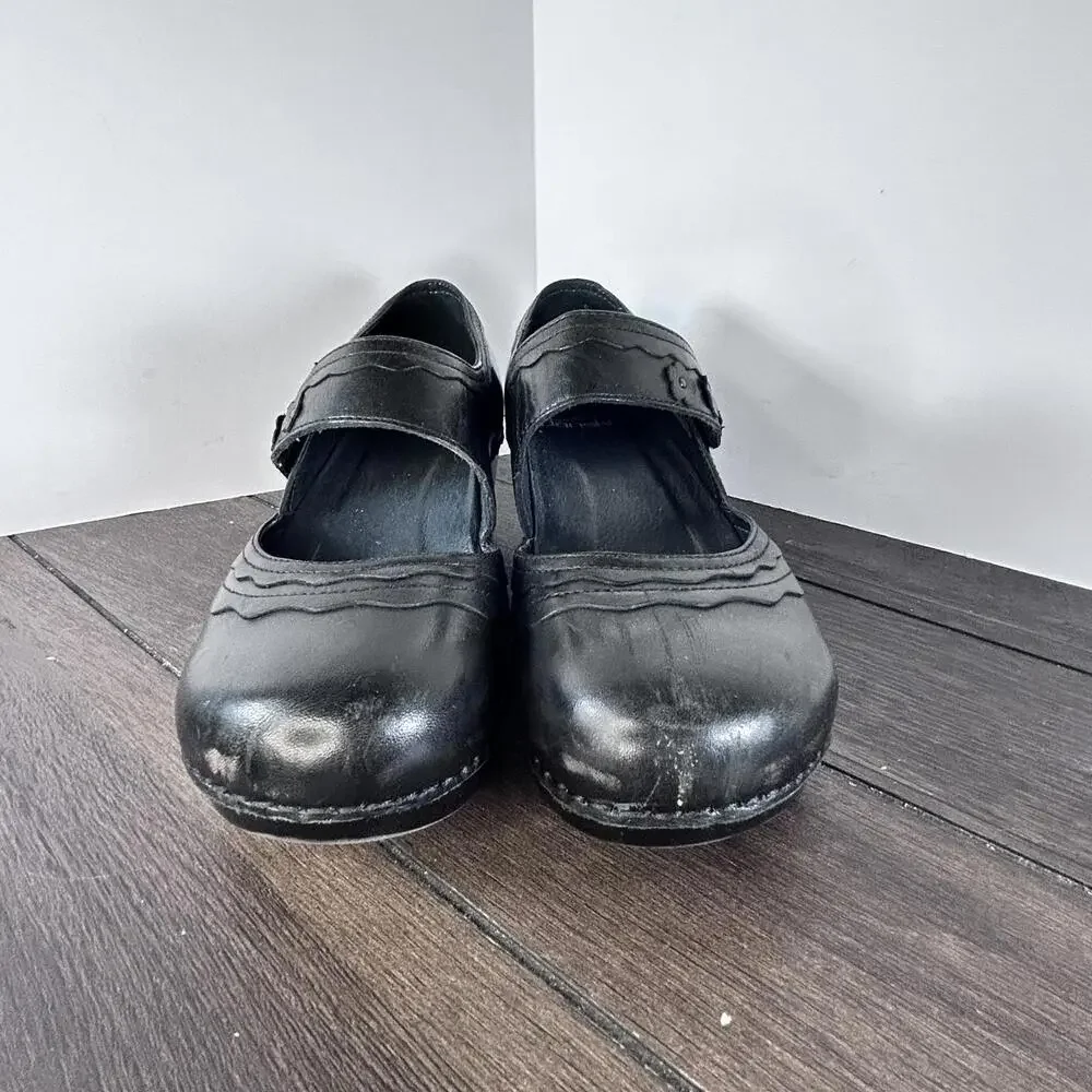 Dansko Black Mary Jane's Women's‎ size 36